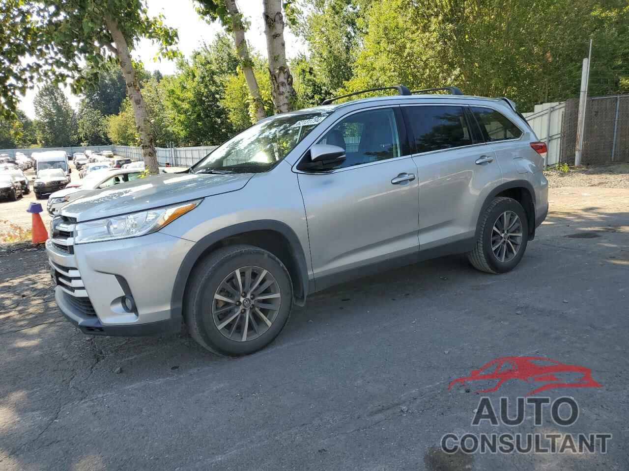 TOYOTA HIGHLANDER 2019 - 5TDJZRFH2KS620442