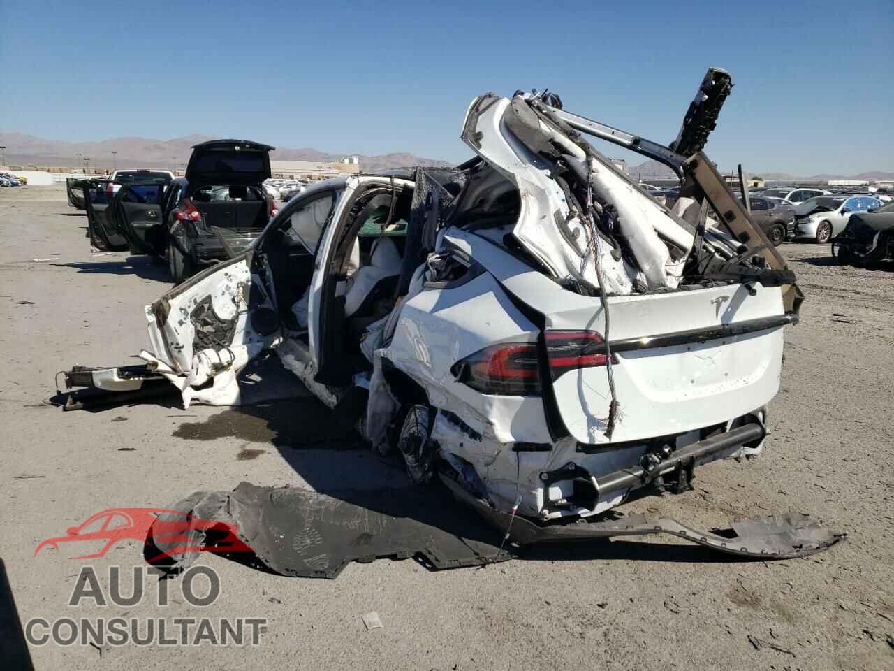 TESLA MODEL X 2022 - 7SAXCBE69NF332318
