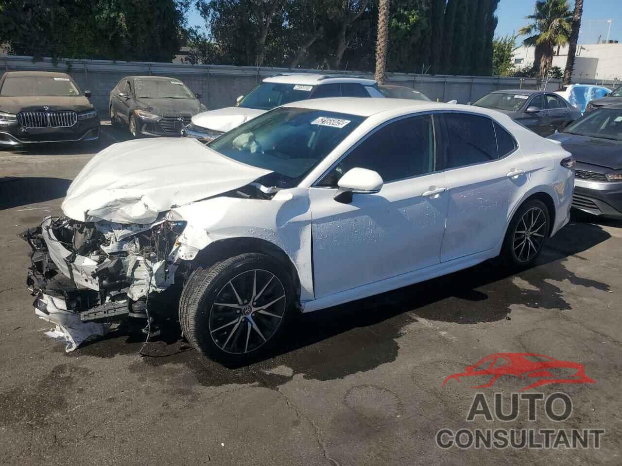 TOYOTA CAMRY 2023 - 4T1G11AK3PU834201