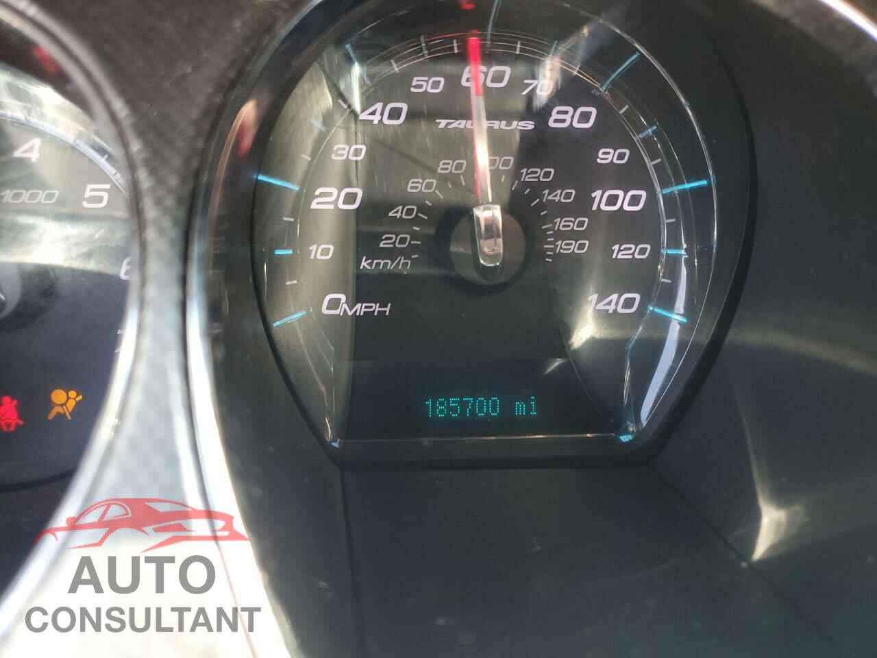 FORD TAURUS 2011 - 1FAHP2EW5BG135871