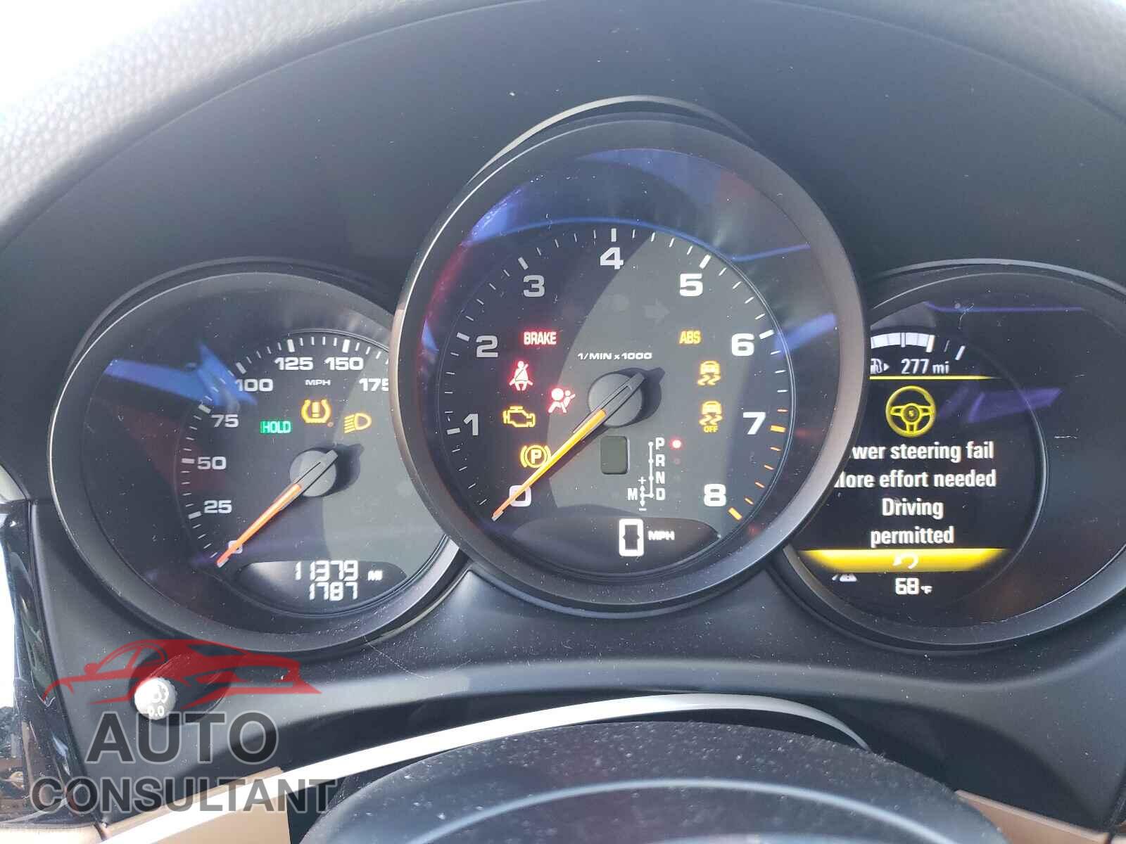 PORSCHE MACAN 2018 - WP1AA2A58JLB15659