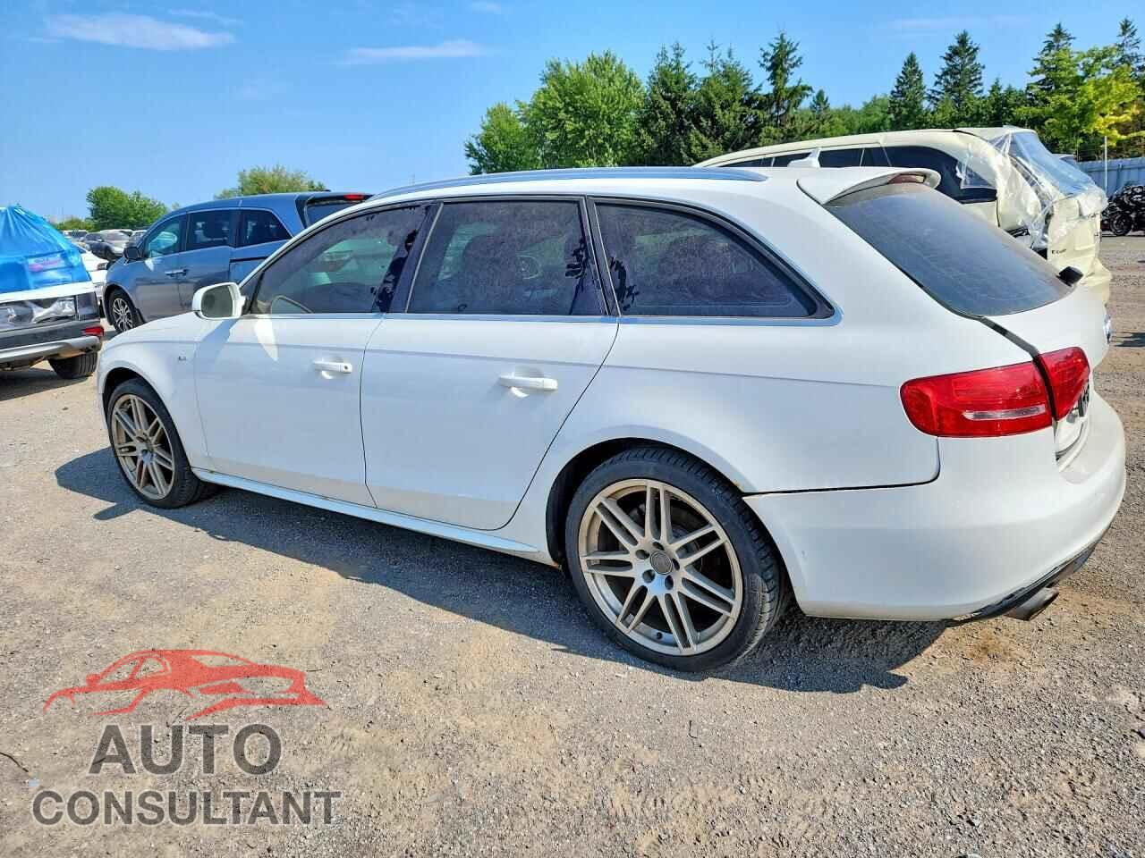 AUDI A4 2011 - WAUWFCFL9BA095213