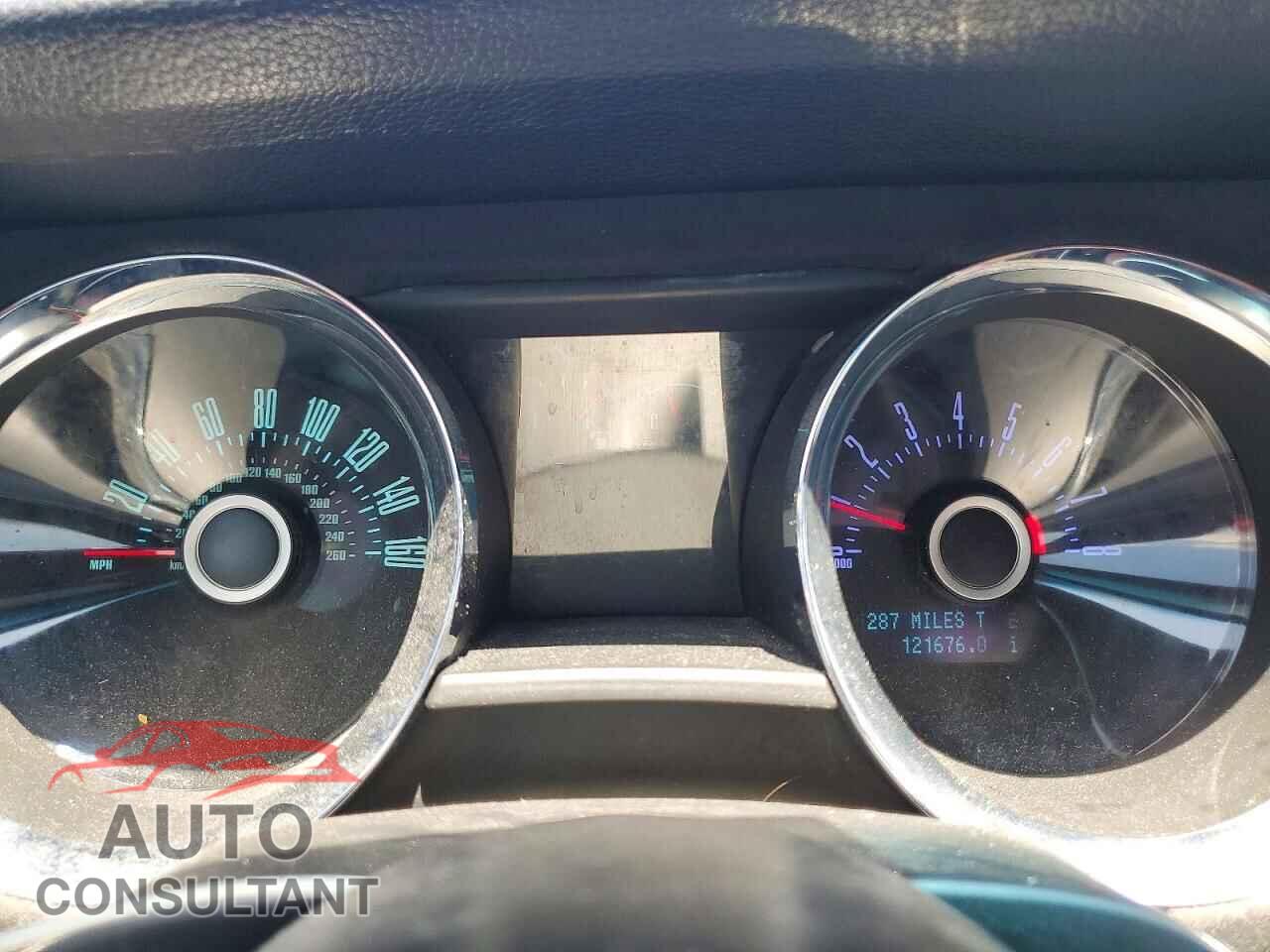 FORD MUSTANG 2013 - 1ZVBP8CF2D5260084