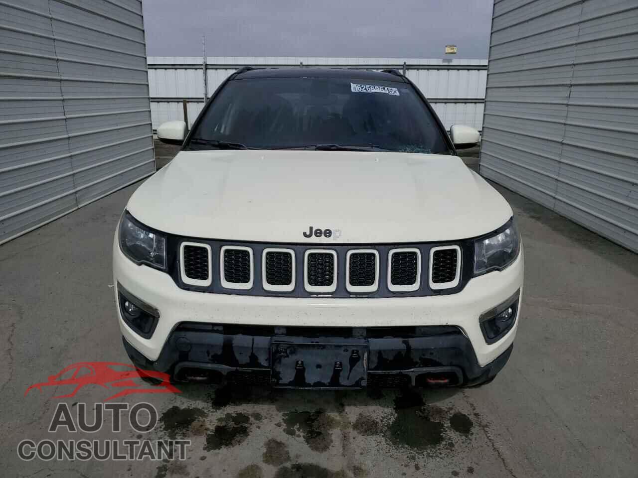 JEEP COMPASS 2020 - 3C4NJDDB7LT184351