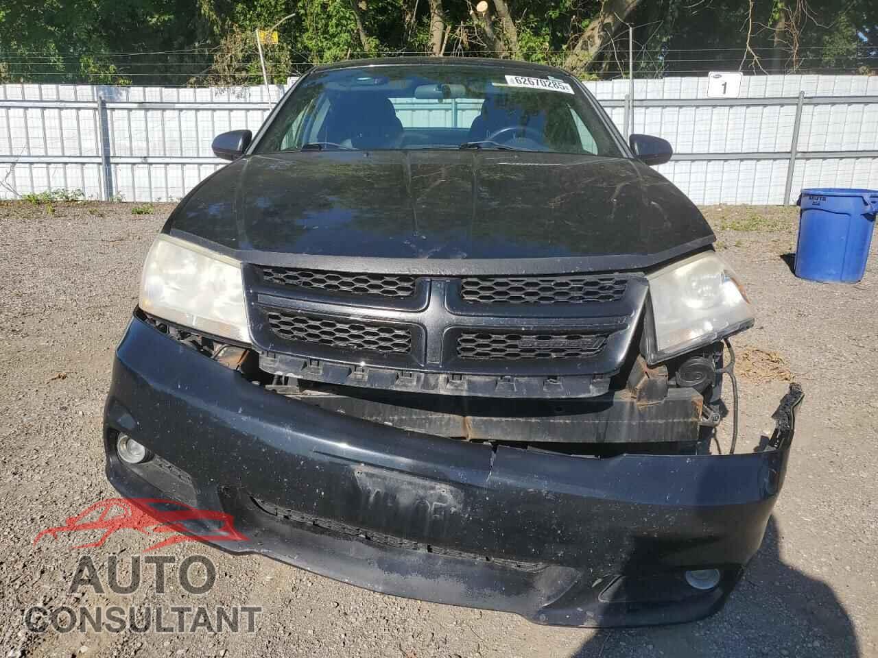 DODGE AVENGER 2013 - 1C3CDZCB3DN557694
