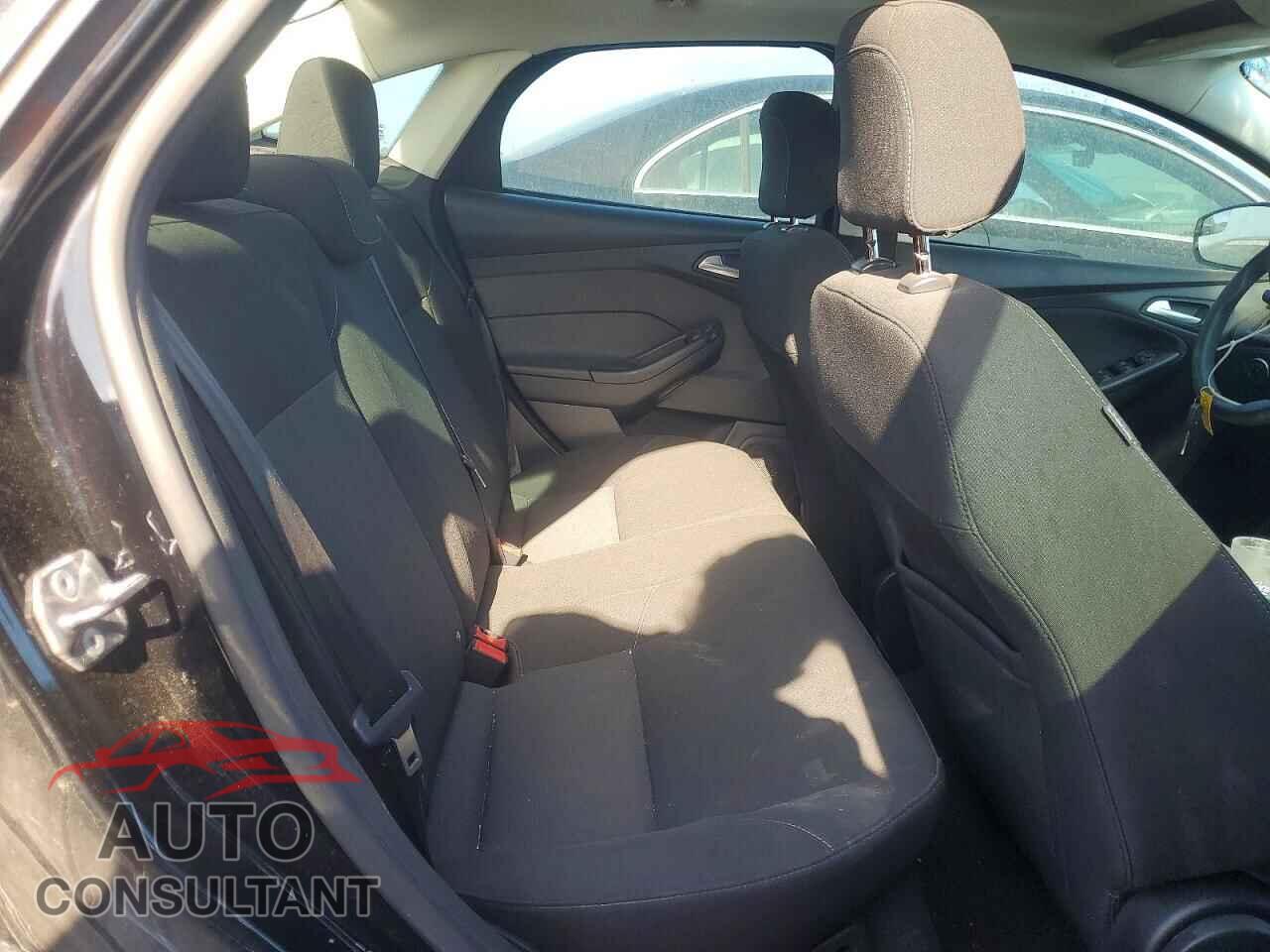 FORD FOCUS 2018 - 1FADP3H21JL222802