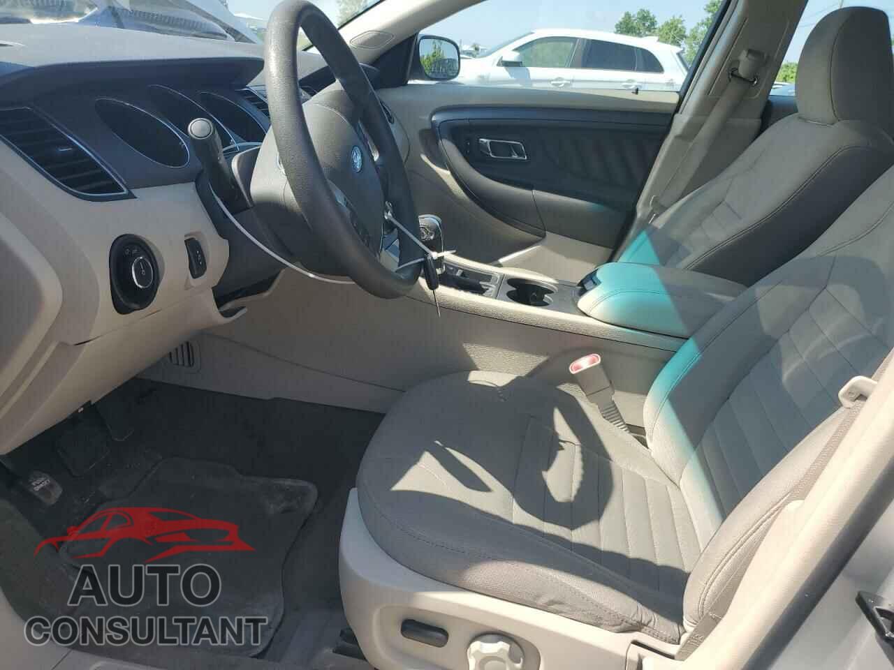 FORD TAURUS 2010 - 1FAHP2DW7AG158407