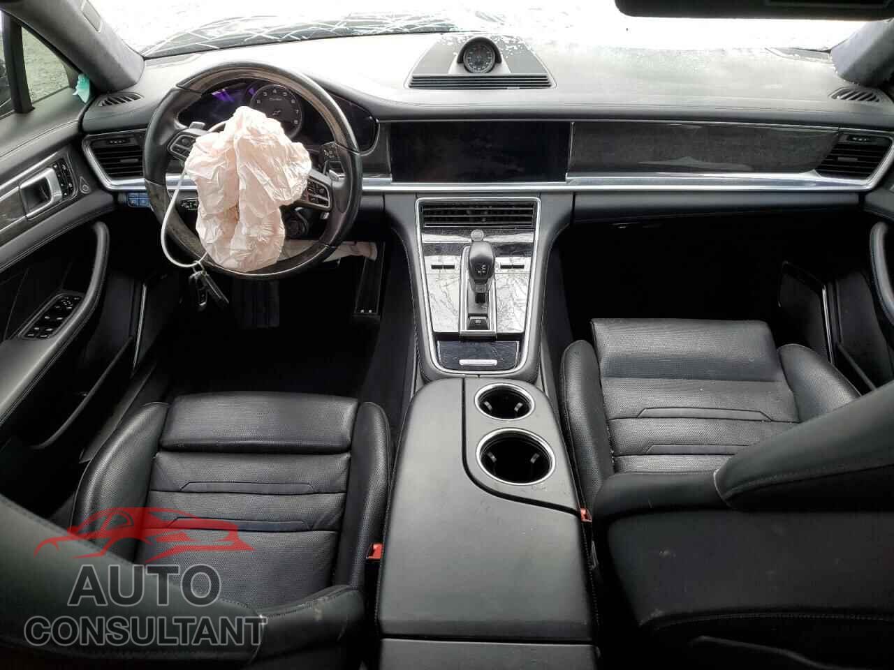 PORSCHE PANAMERA 2019 - WP0AF2A75KL145434