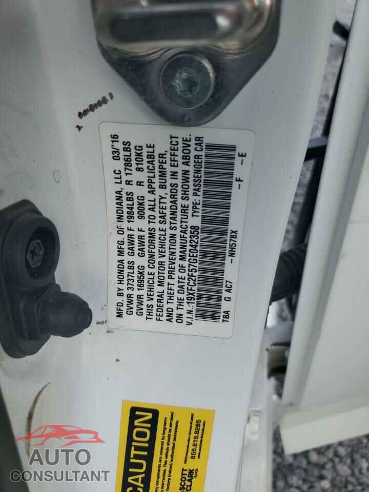 HONDA CIVIC 2016 - 19XFC2F57GE042358