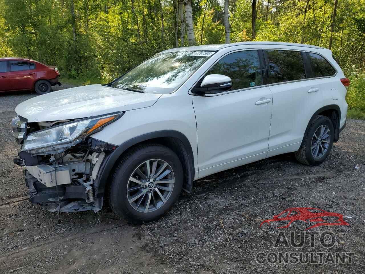 TOYOTA HIGHLANDER 2018 - 5TDJZRFH3JS902510