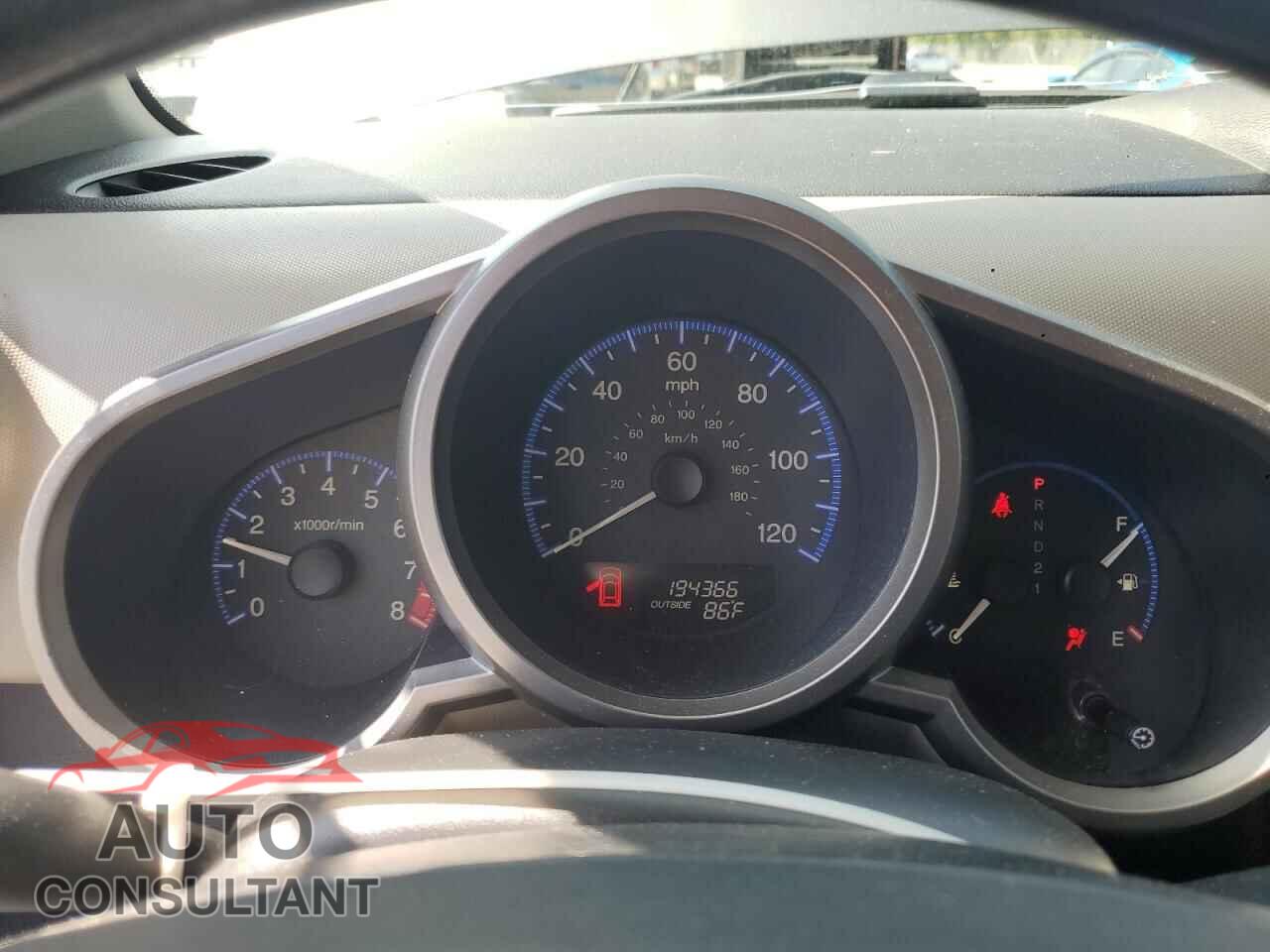 HONDA ELEMENT 2011 - 5J6YH2H70BL004294