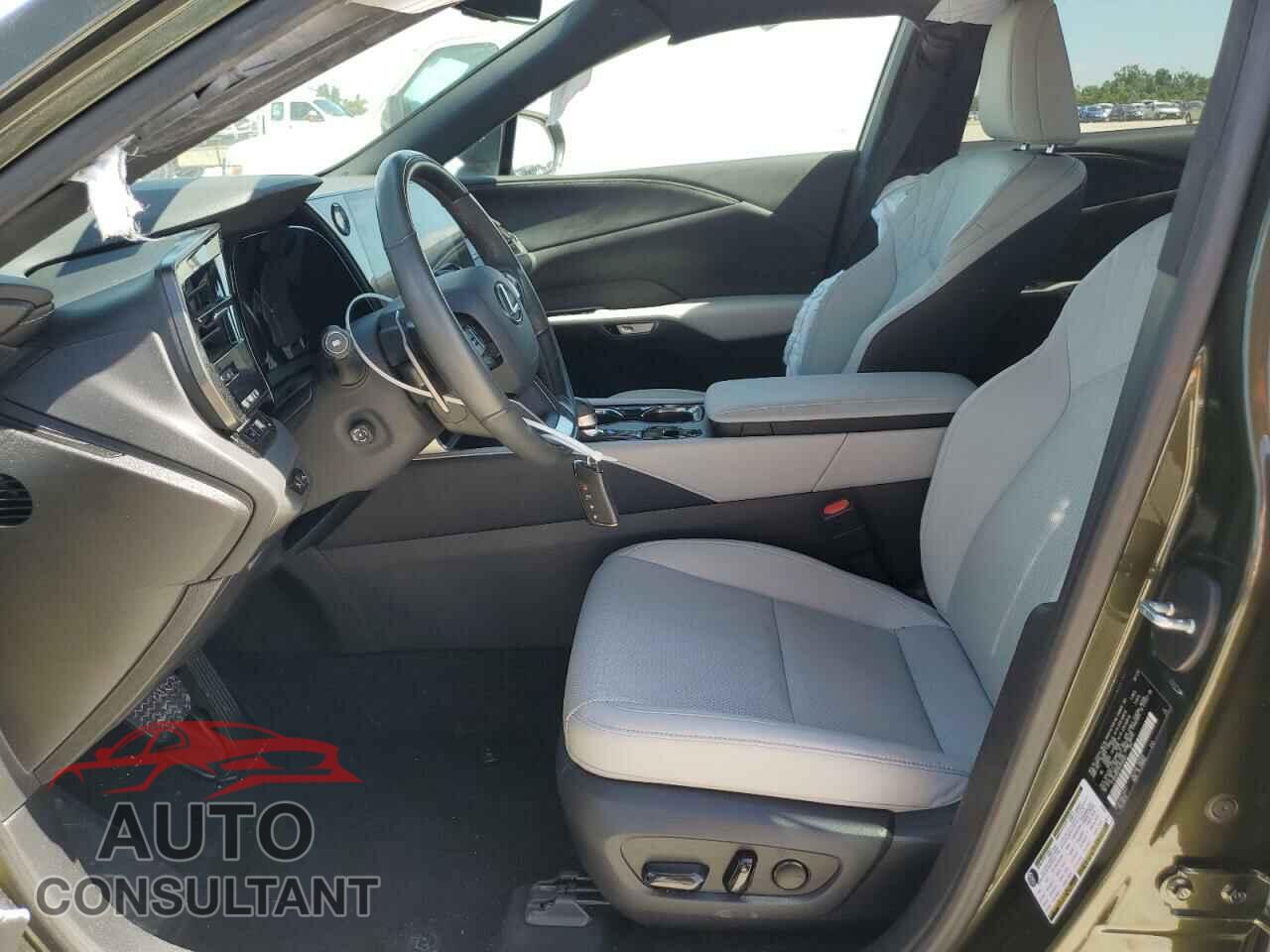 LEXUS RX350 2023 - 2T2BAMBA9PC006961