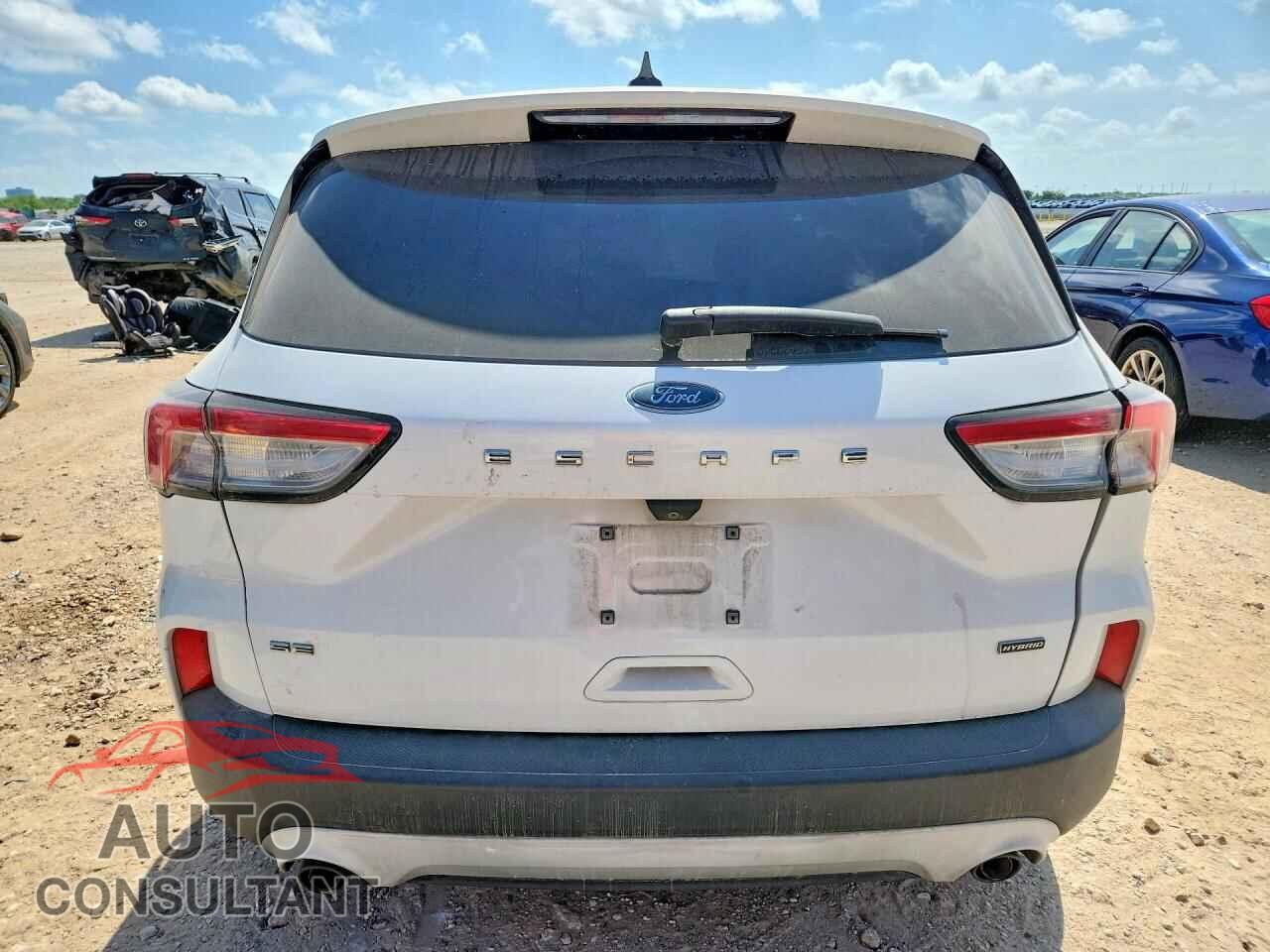 FORD ESCAPE 2020 - 1FMCU0BZXLUA80588