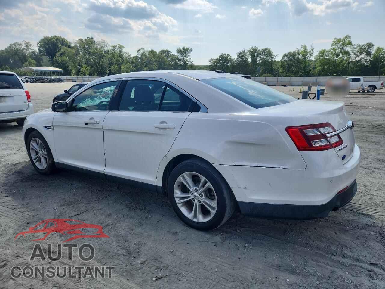 FORD TAURUS 2015 - 1FAHP2E83FG166656