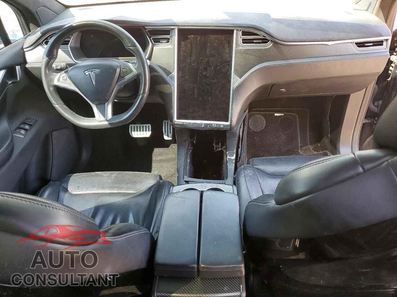 TESLA MODEL X 2017 - 5YJXCAE42HF041573