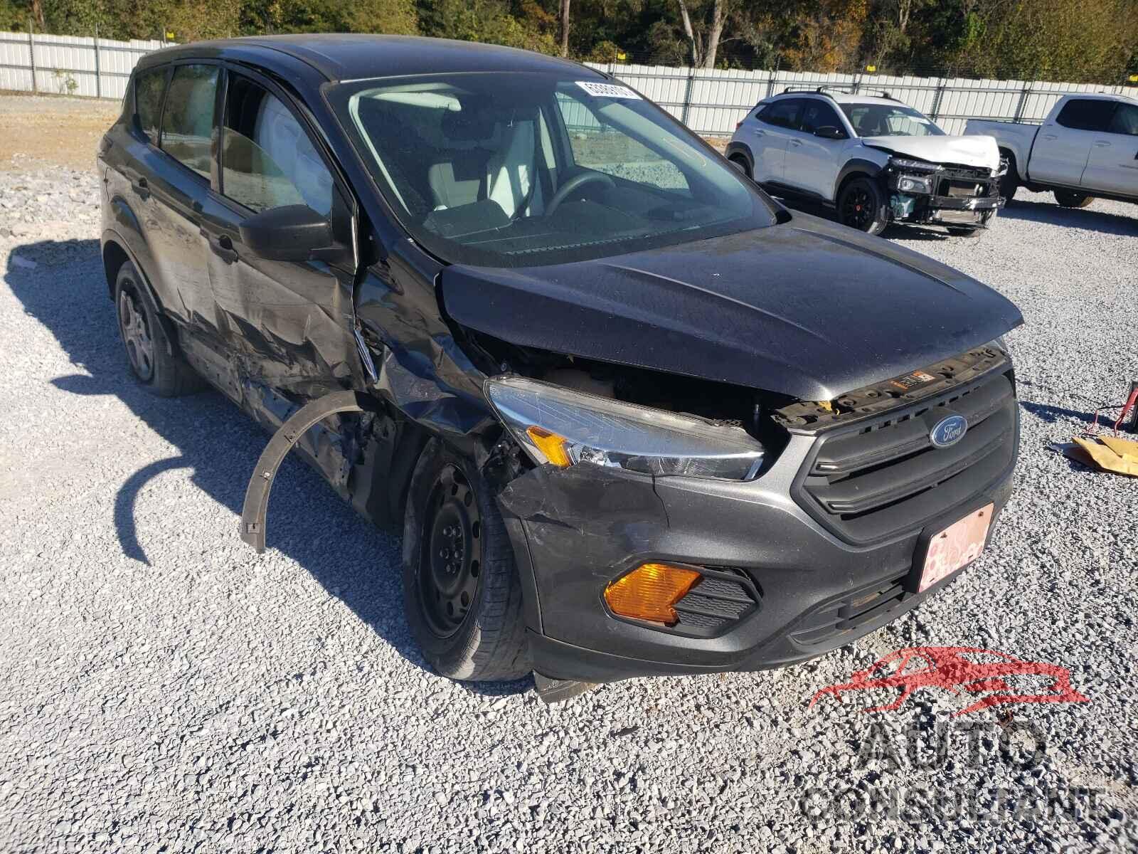 FORD ESCAPE 2017 - 1FMCU0F72HUB73279