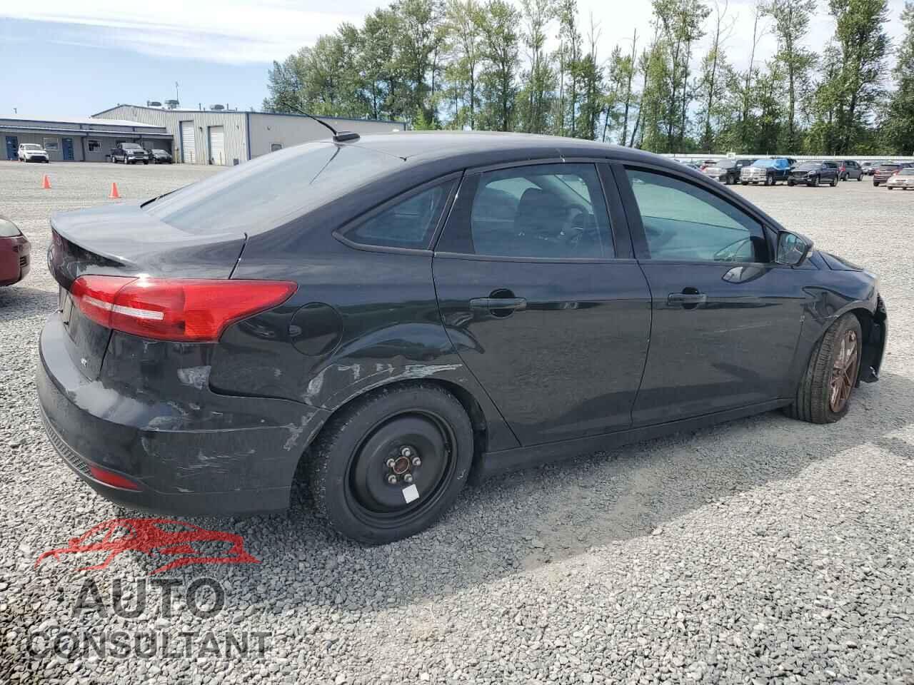 FORD FOCUS 2015 - 1FADP3F24FL332799
