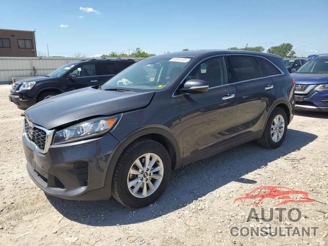 KIA SORENTO 2019 - 5XYPG4A38KG508823