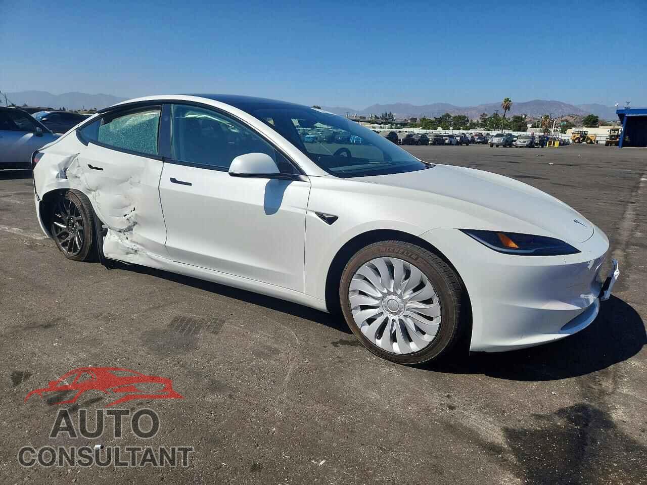 TESLA MODEL 3 2024 - 5YJ3E1EA1RF841961
