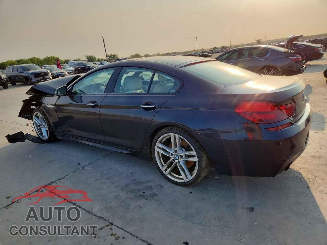 BMW 6 SERIES 2015 - WBA6A0C52FD318960