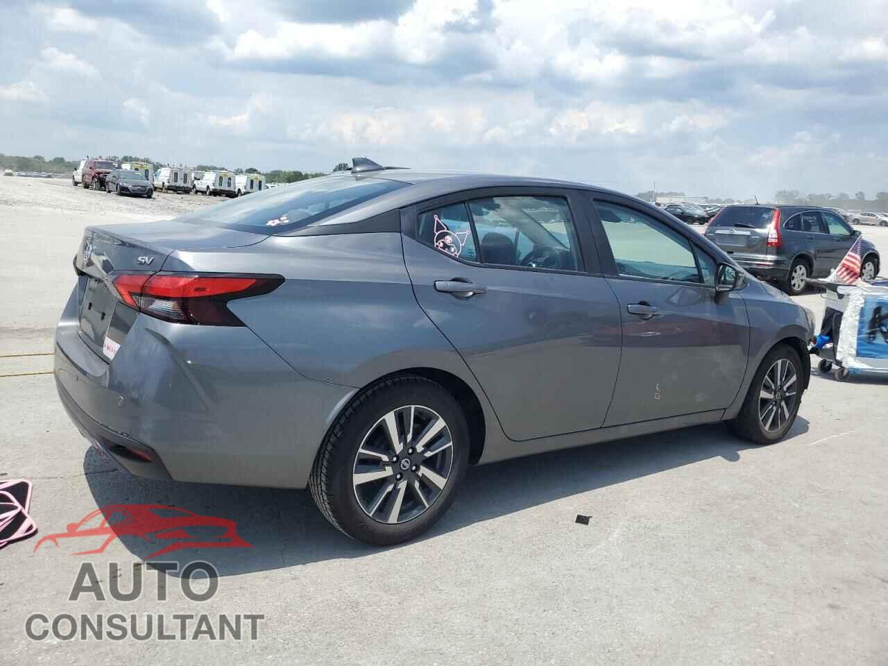 NISSAN VERSA 2021 - 3N1CN8EVXML844012
