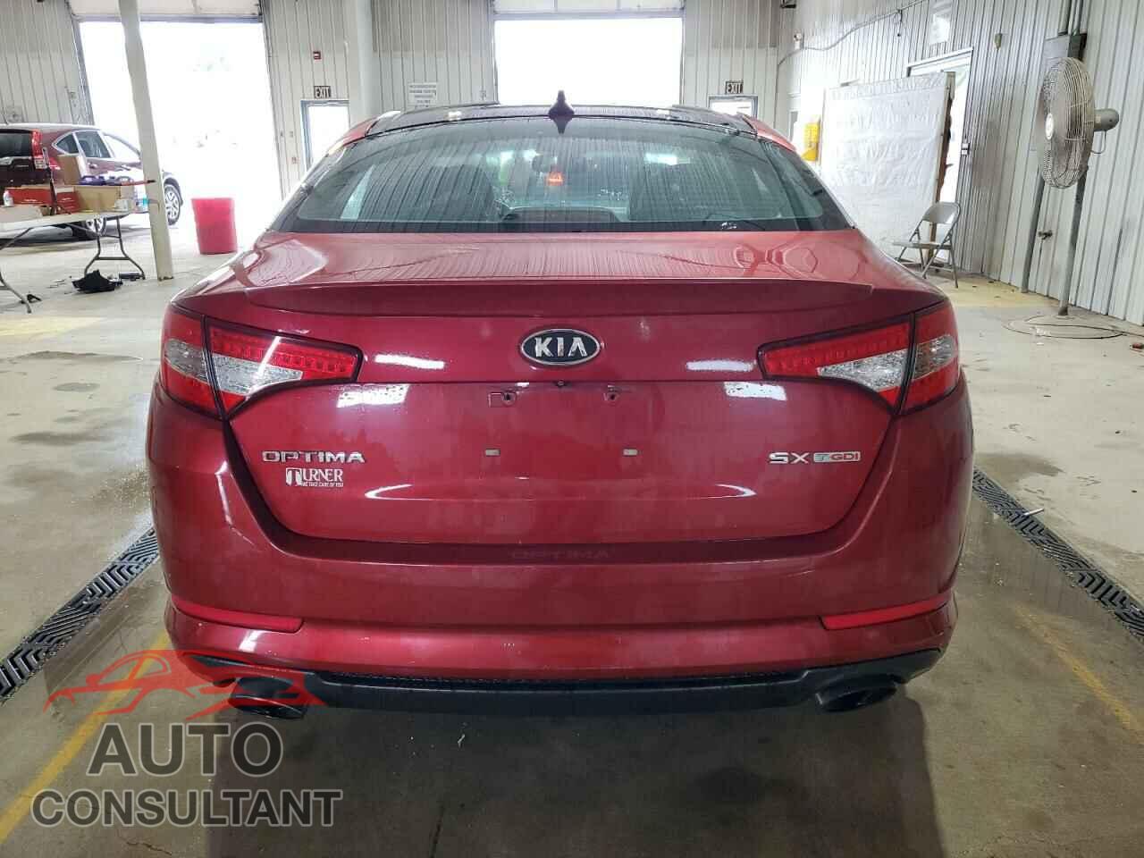 KIA OPTIMA 2012 - 5XXGR4A64CG045668
