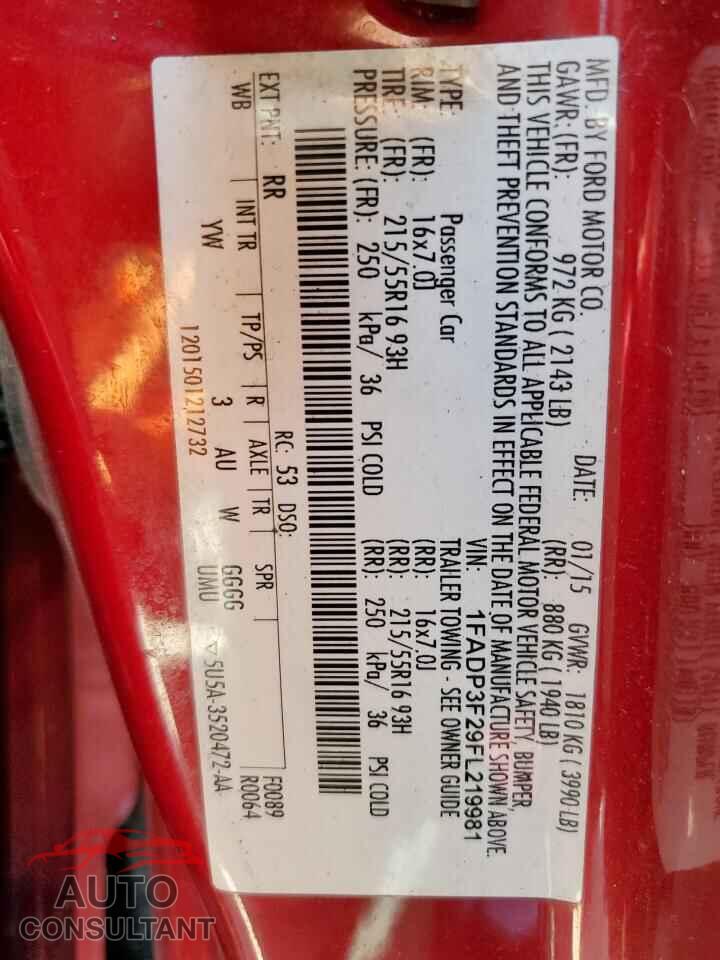 FORD FOCUS 2015 - 1FADP3F29FL219981
