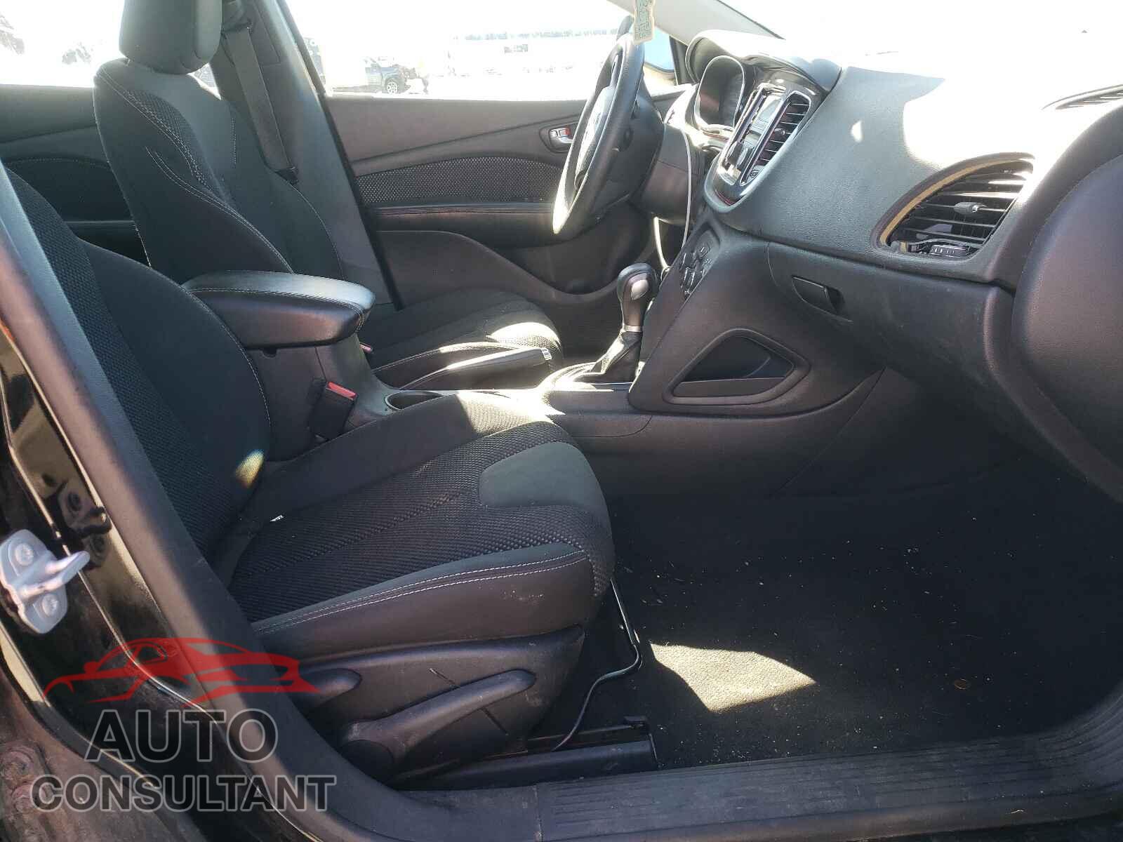 DODGE DART 2016 - 1C3CDFBA8GD635081