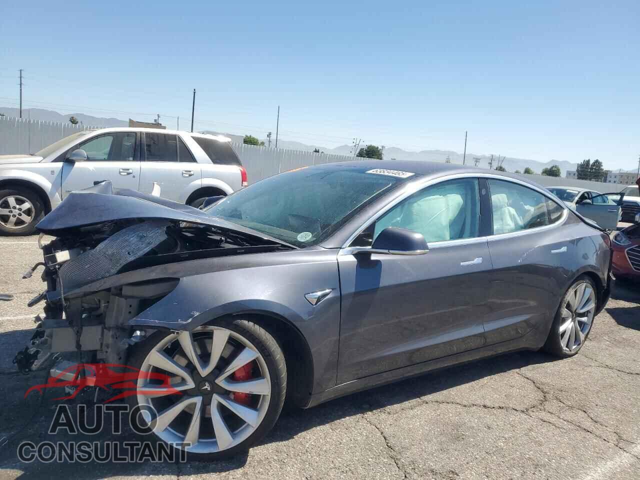 TESLA MODEL 3 2018 - 5YJ3E1EBXJF079405
