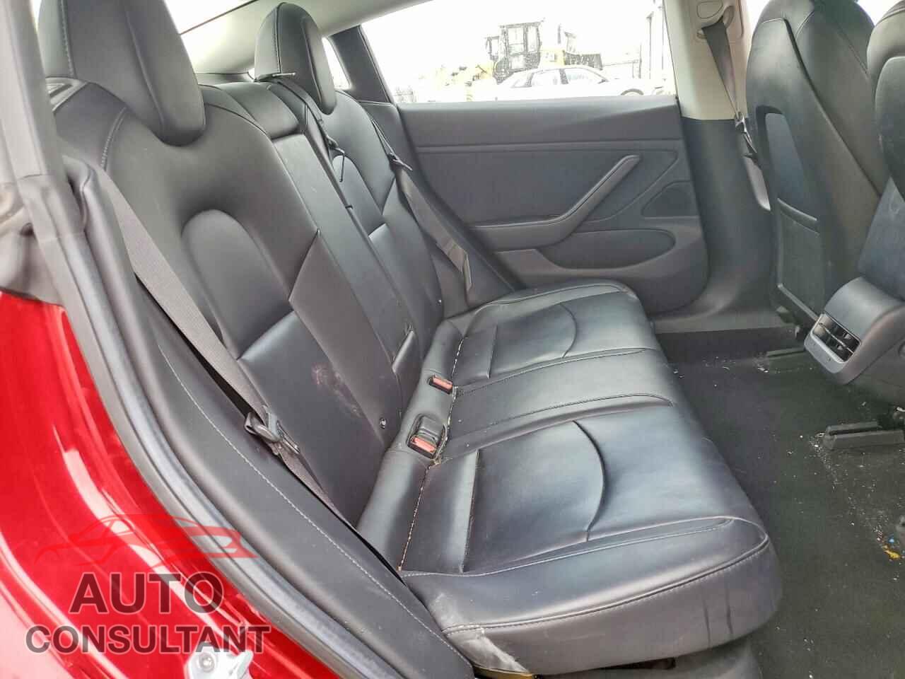 TESLA MODEL 3 2017 - 5YJ3E1EA7HF003559
