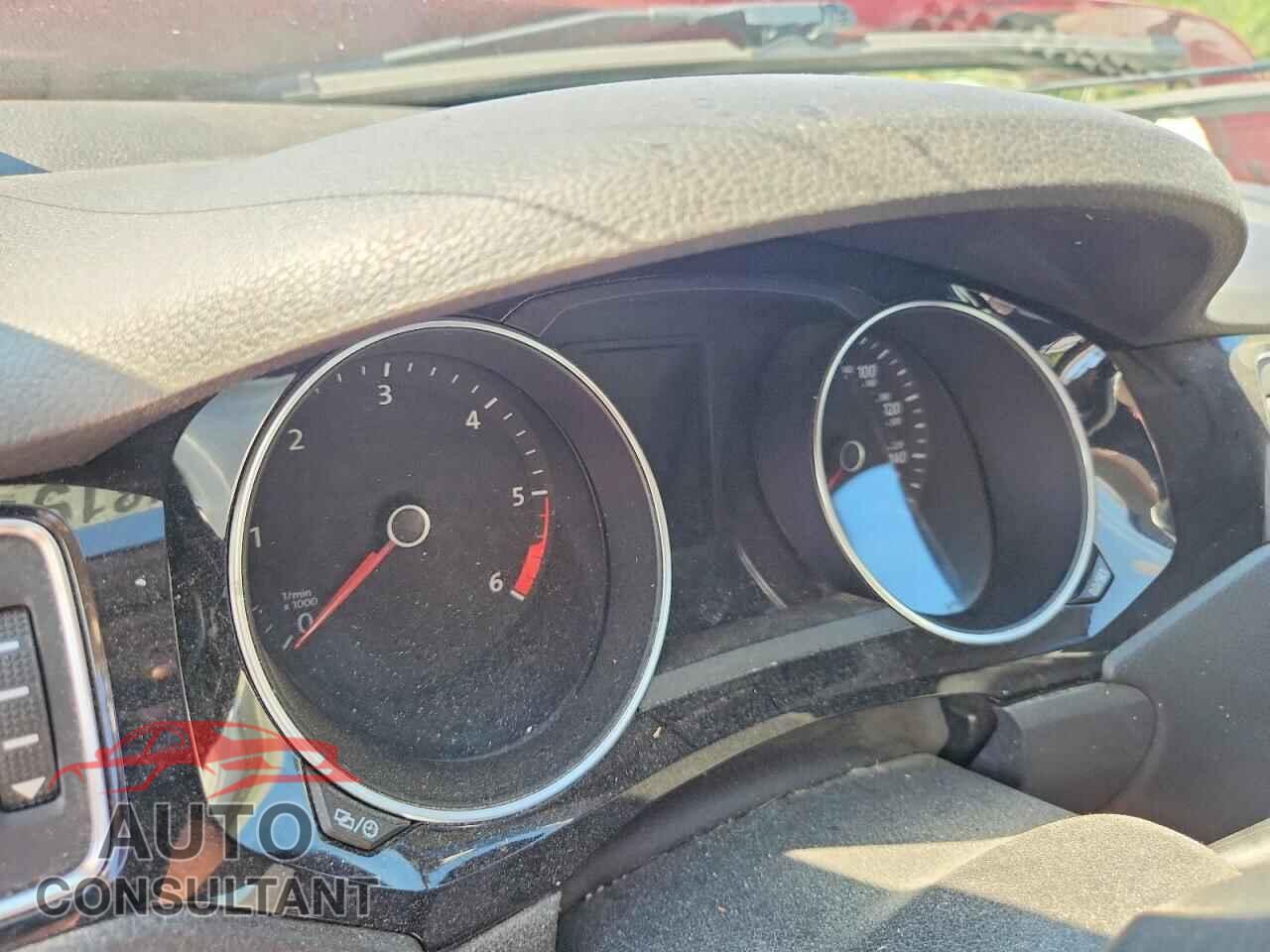 VOLKSWAGEN JETTA 2015 - 3VW3A7AJ5FM301330