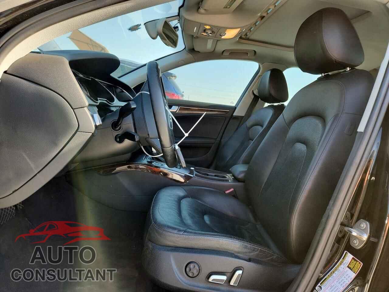 AUDI A4 2013 - WAUEFAFL7DA171787