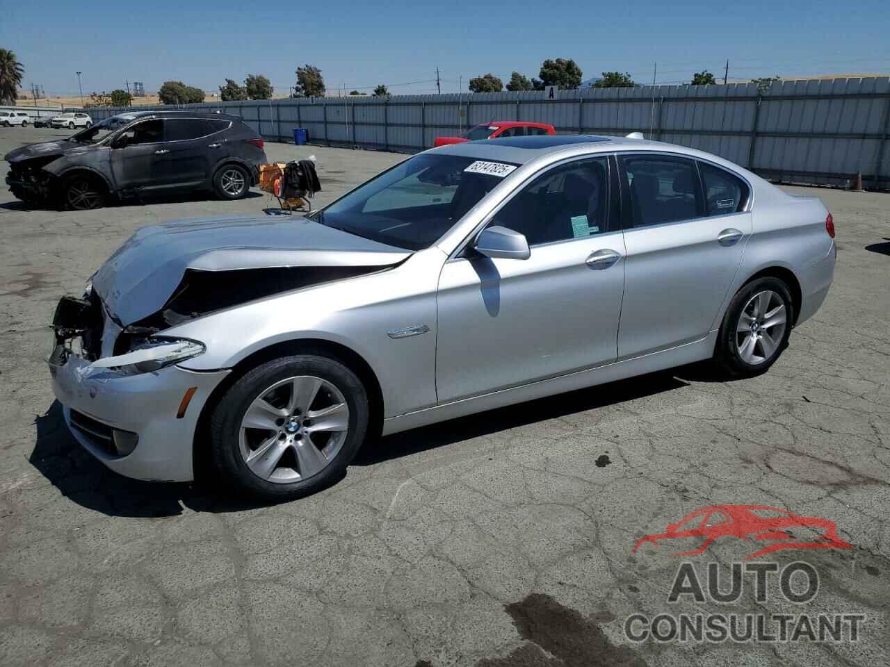 BMW 5 SERIES 2011 - WBAFR1C56BC739255