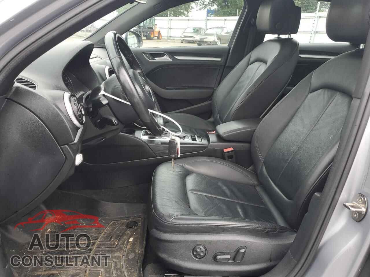 AUDI A3 2016 - WAUA7HFF2G1050698