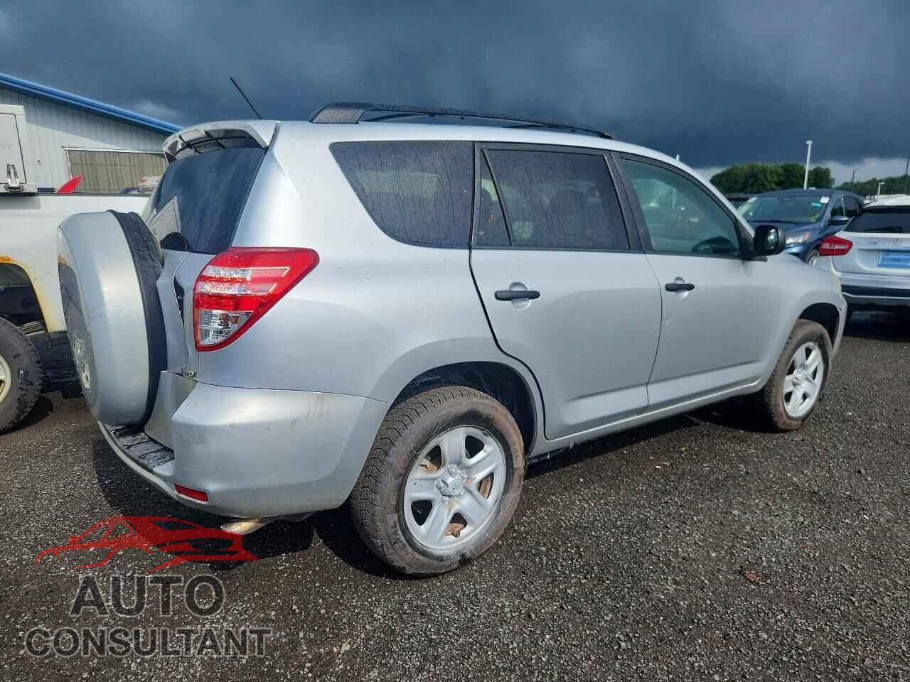 TOYOTA RAV4 2011 - 2T3JF4DV6BW089121
