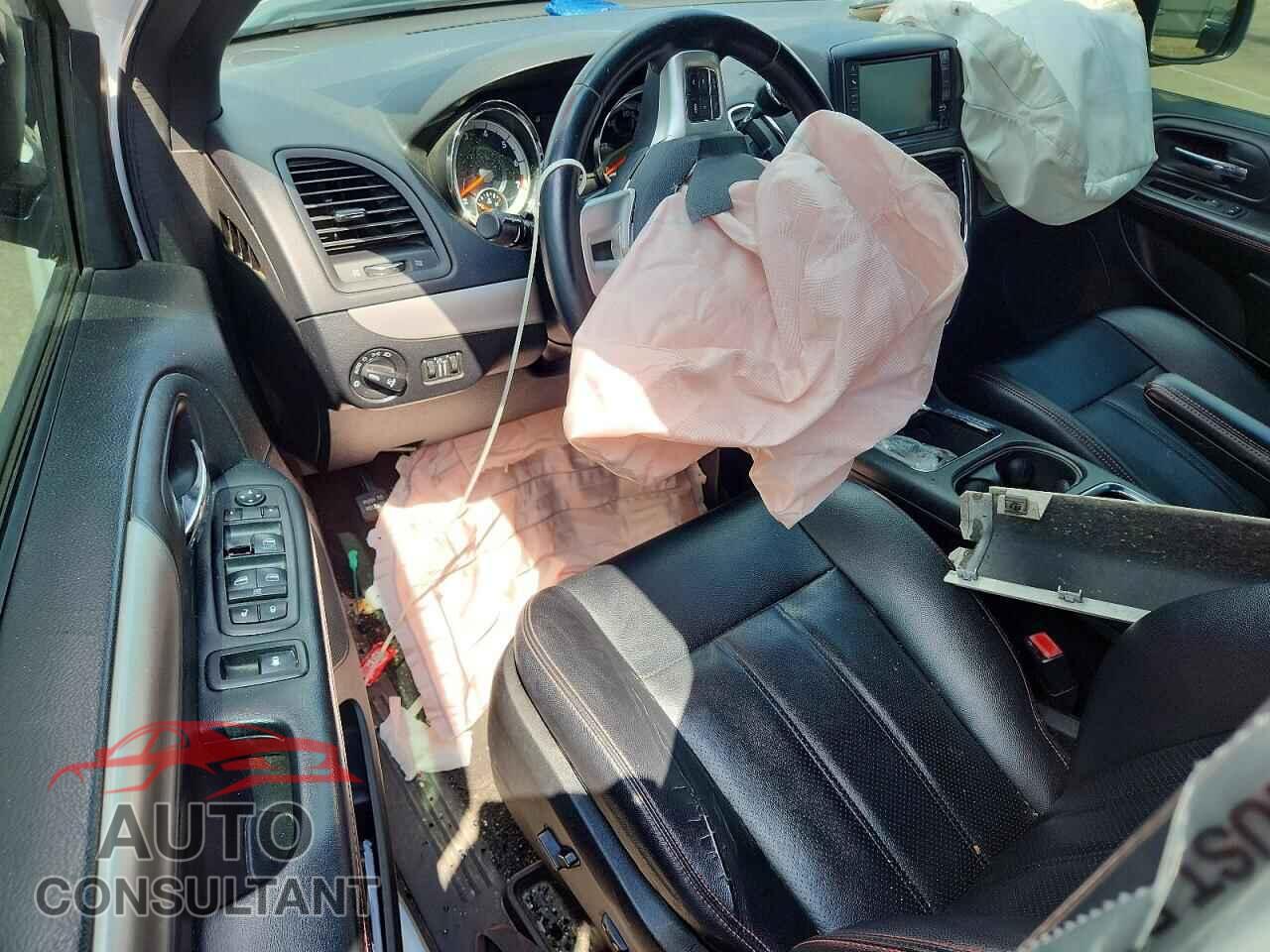 DODGE CARAVAN 2018 - 2C4RDGEG5JR341069