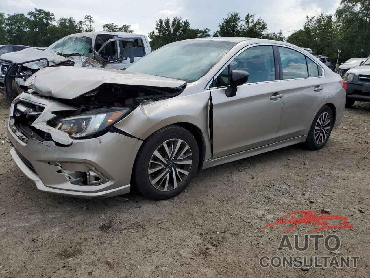SUBARU LEGACY 2018 - 4S3BNAB61J3016645
