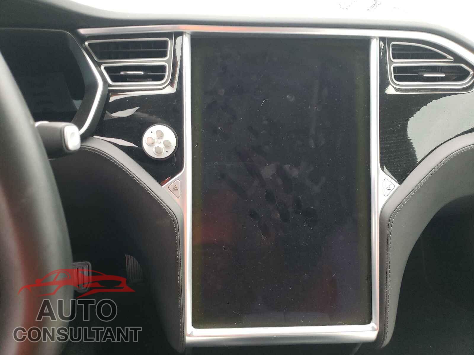 TESLA MODEL S 2018 - 5YJSA1E24JF245215