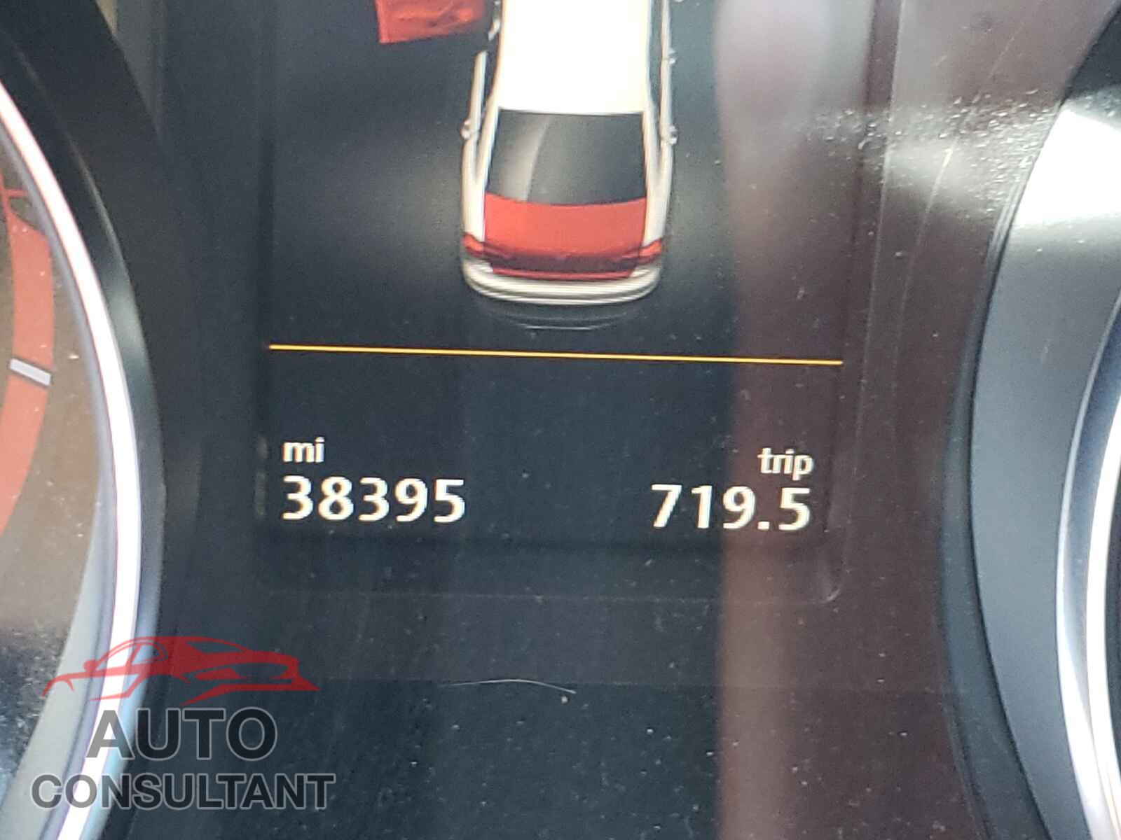 VOLKSWAGEN PASSAT 2017 - 1VWCT7A36HC063522