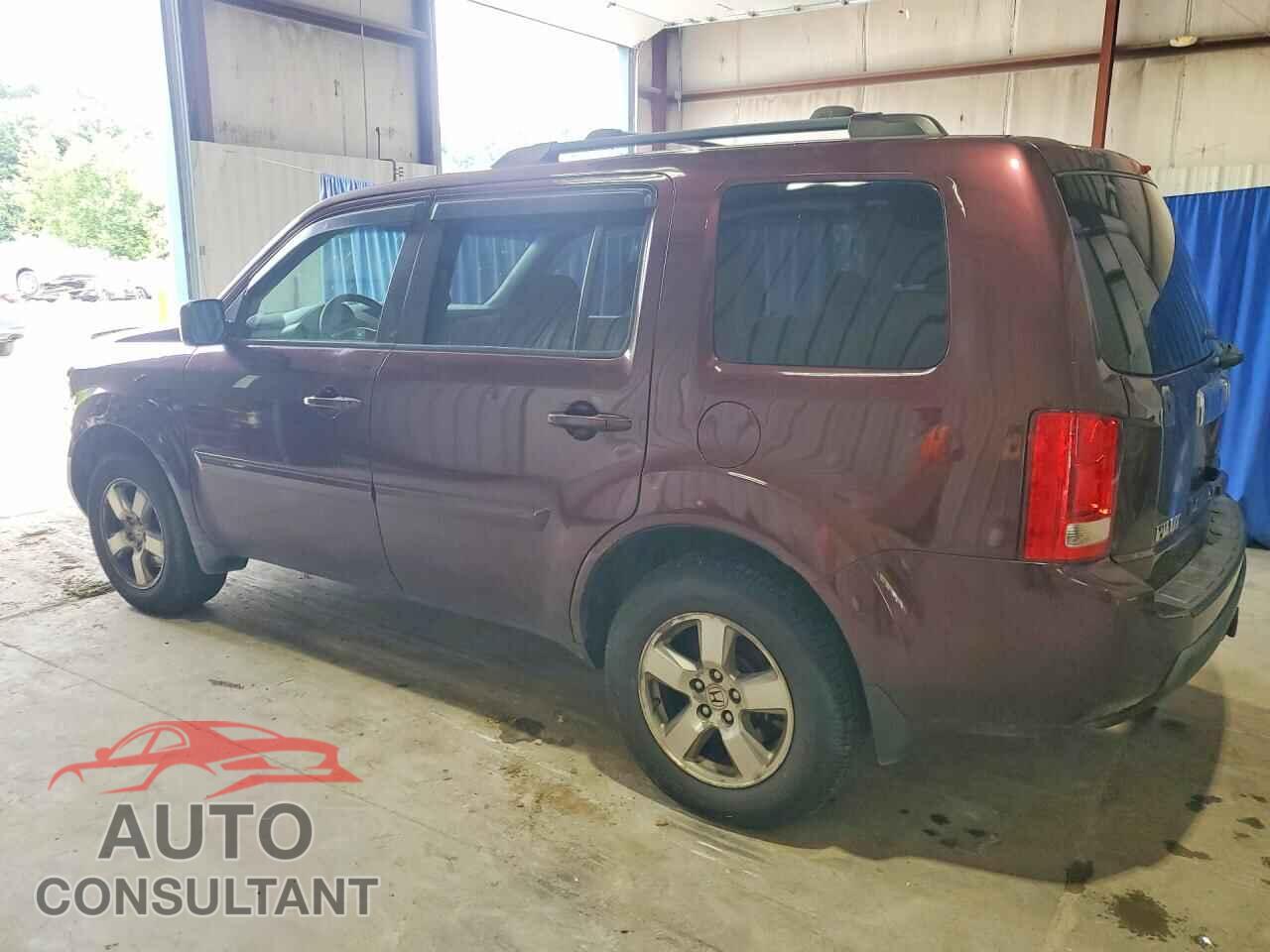HONDA PILOT 2010 - 5FNYF4H44AB028015