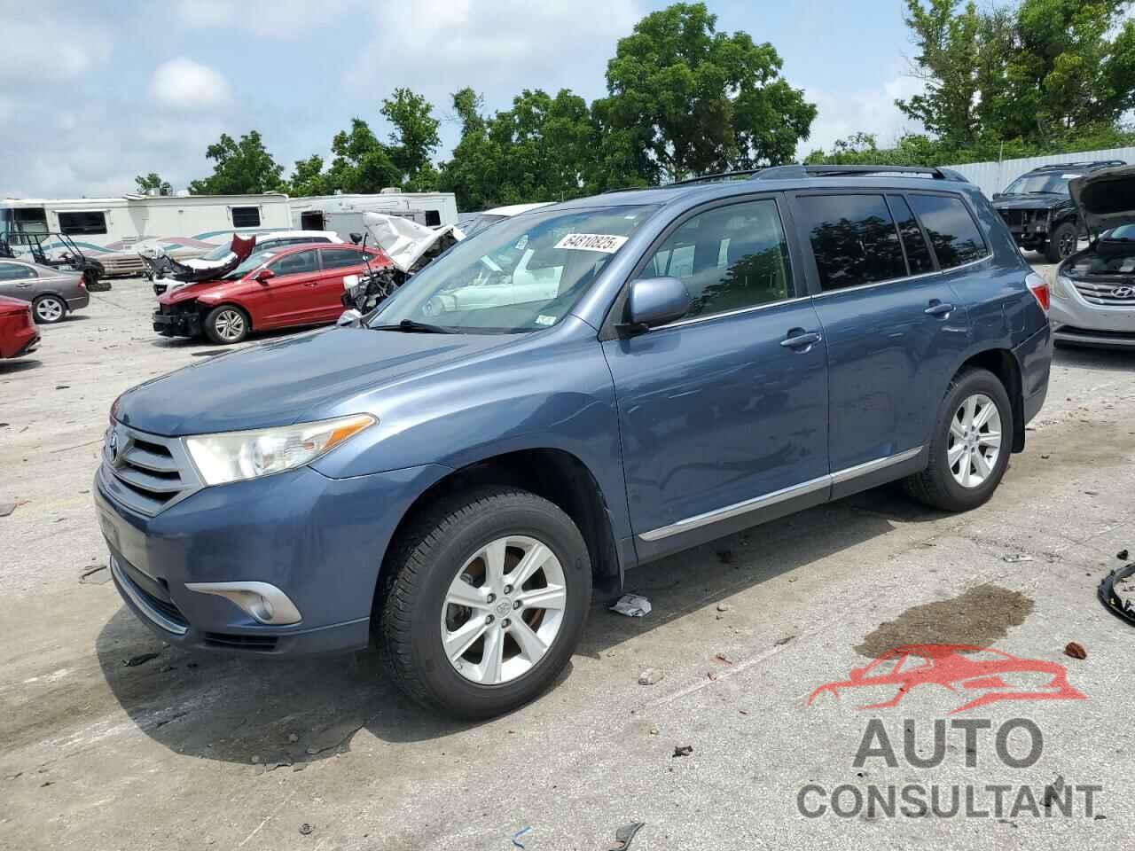 TOYOTA HIGHLANDER 2013 - 5TDBK3EH9DS271323