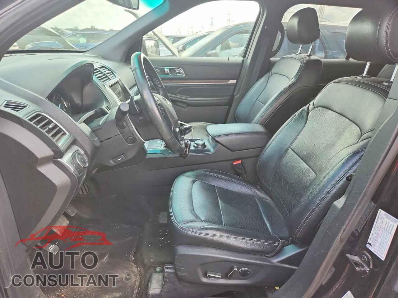 FORD EXPLORER 2017 - 1FM5K8F82HGA35276