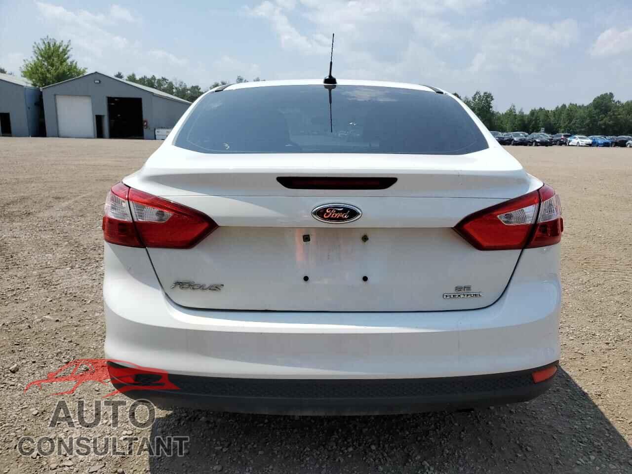 FORD FOCUS 2014 - 1FADP3F25EL256959