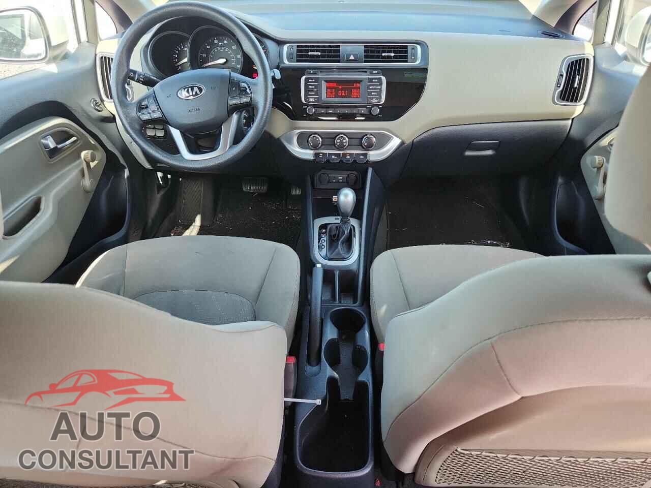 KIA RIO 2017 - KNADM5A36H6007486
