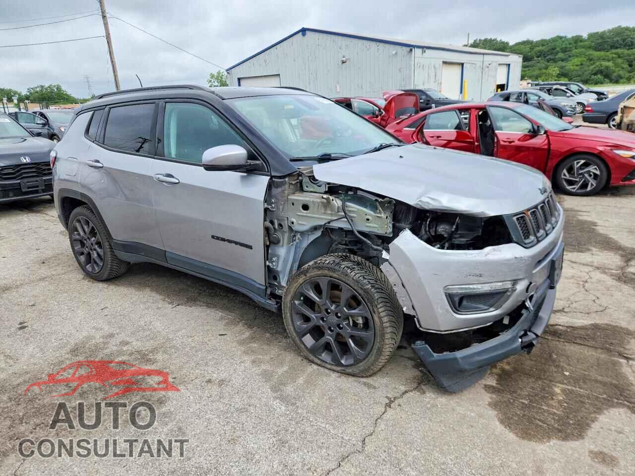 JEEP COMPASS 2019 - 3C4NJDCB2KT735821