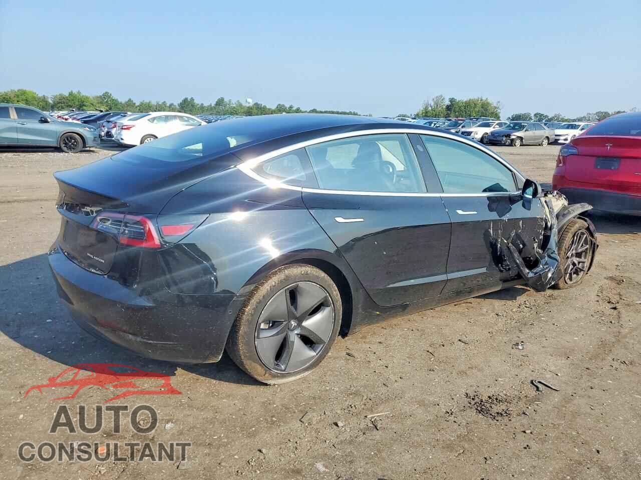 TESLA MODEL 3 2018 - 5YJ3E1EB8JF182354