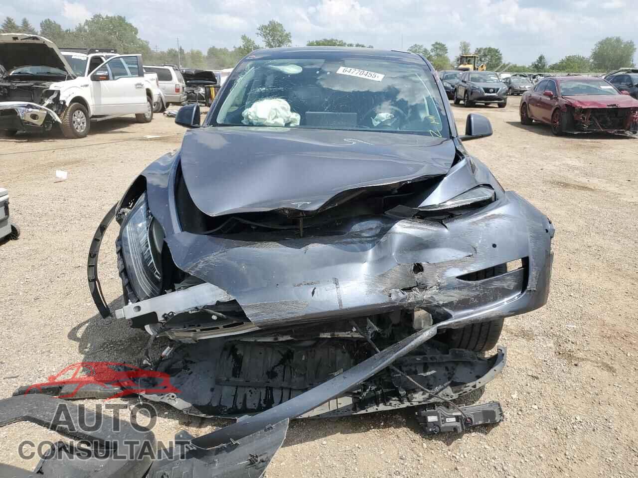TESLA MODEL Y 2022 - 7SAYGDEE6NF438544