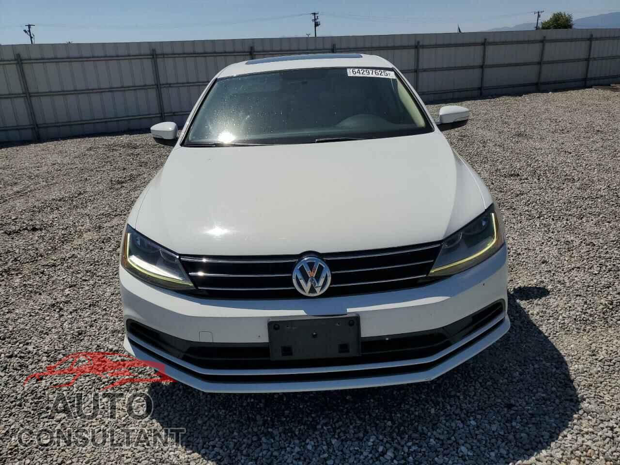 VOLKSWAGEN JETTA 2017 - 3VWDB7AJ5HM262808