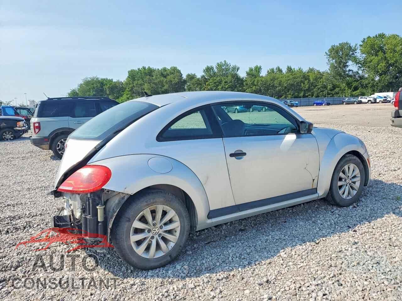 VOLKSWAGEN BEETLE 2014 - 3VWFP7AT8EM629269