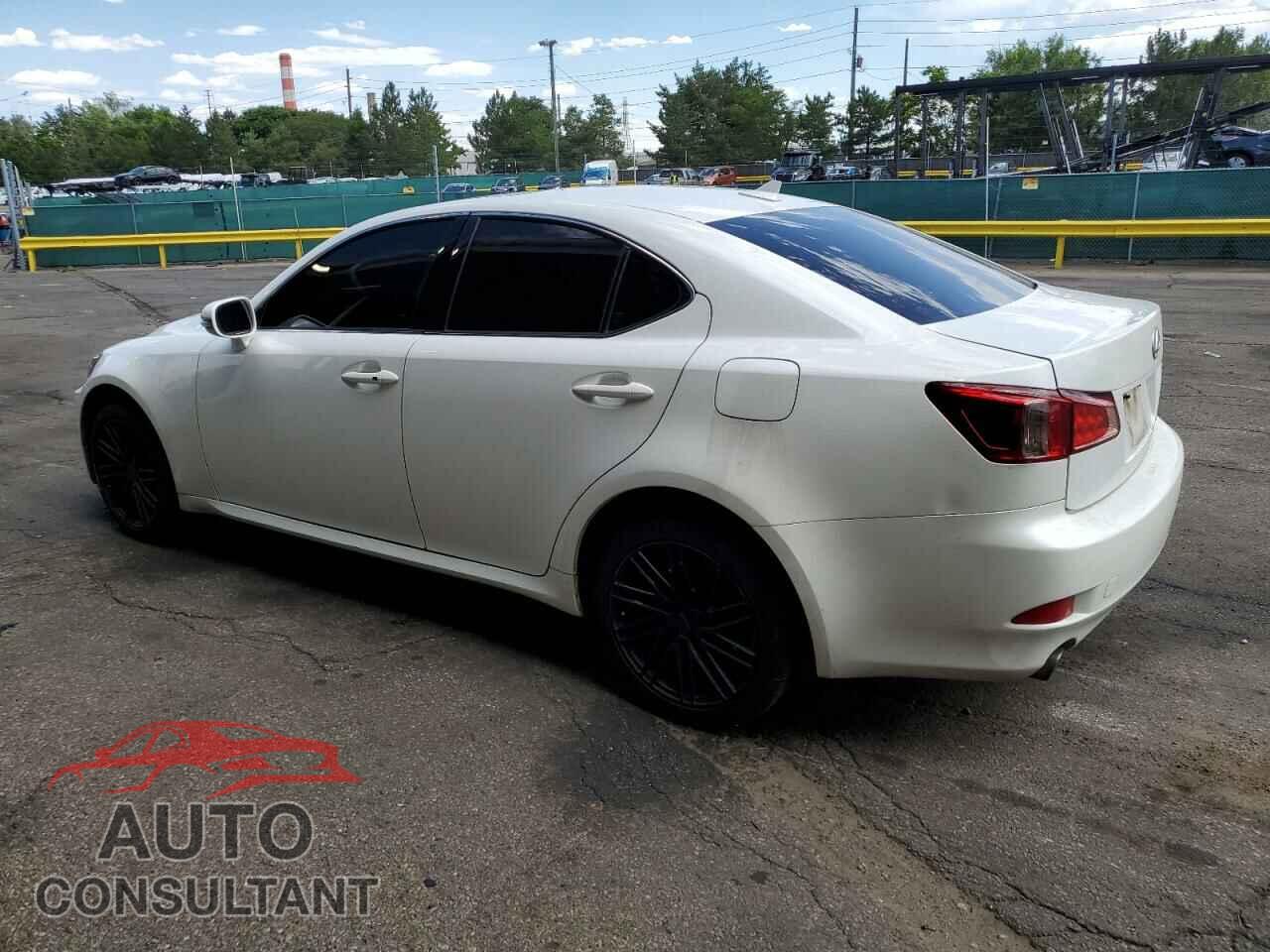 LEXUS IS 2011 - JTHCF5C20B5051458